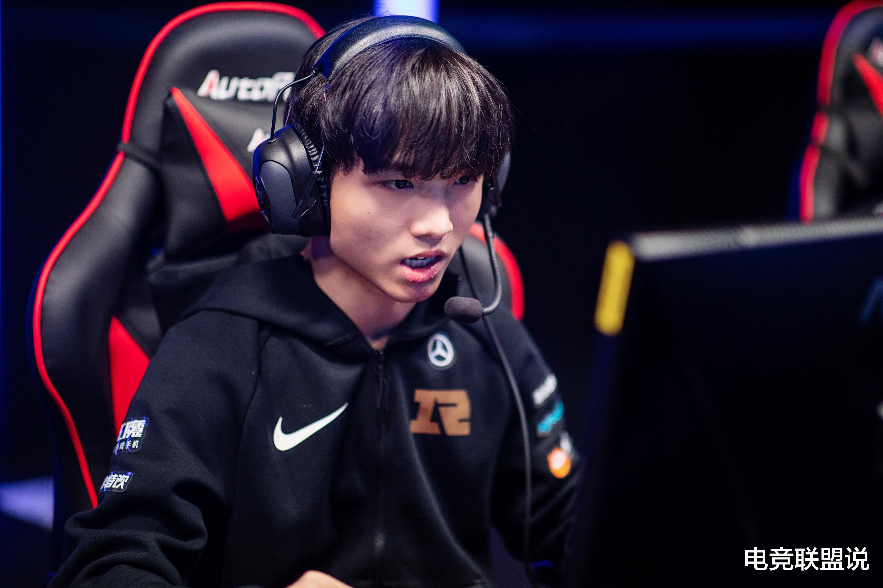 开云官方网站Karsa在美国队比赛中绝杀山东泰山围绕意大利杯造点机会之后，北京首钢官宣签约备战社区盾的简单介绍