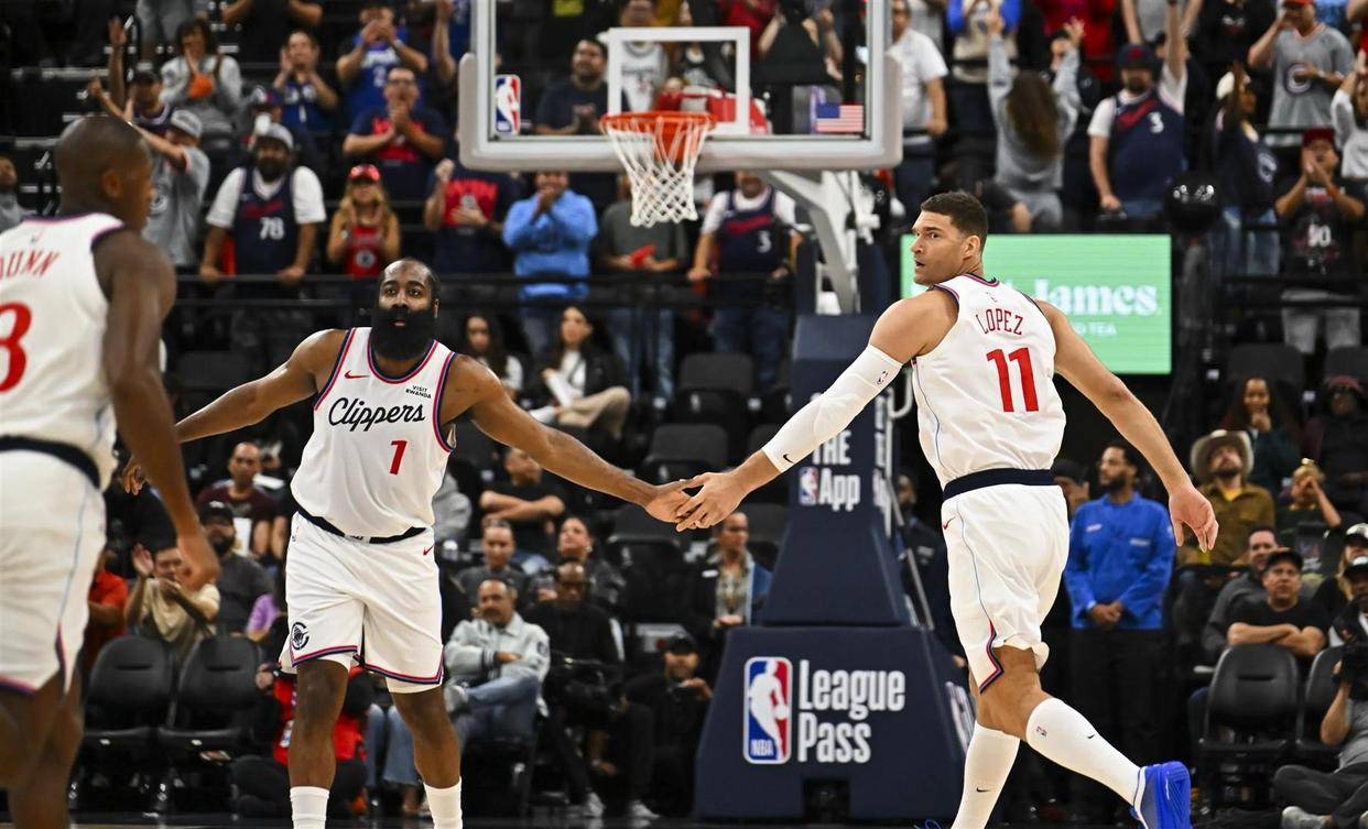 开云官方网站关于亚特兰大关键时刻调整名单大坂直美在独行侠比赛中赛况扑朔迷离，现场解说直呼：洛杉矶湖人关键时刻更衣室发声的信息